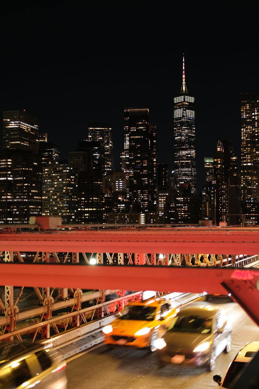 New York, the Manhattan skyline from the Brooklyn Bridge